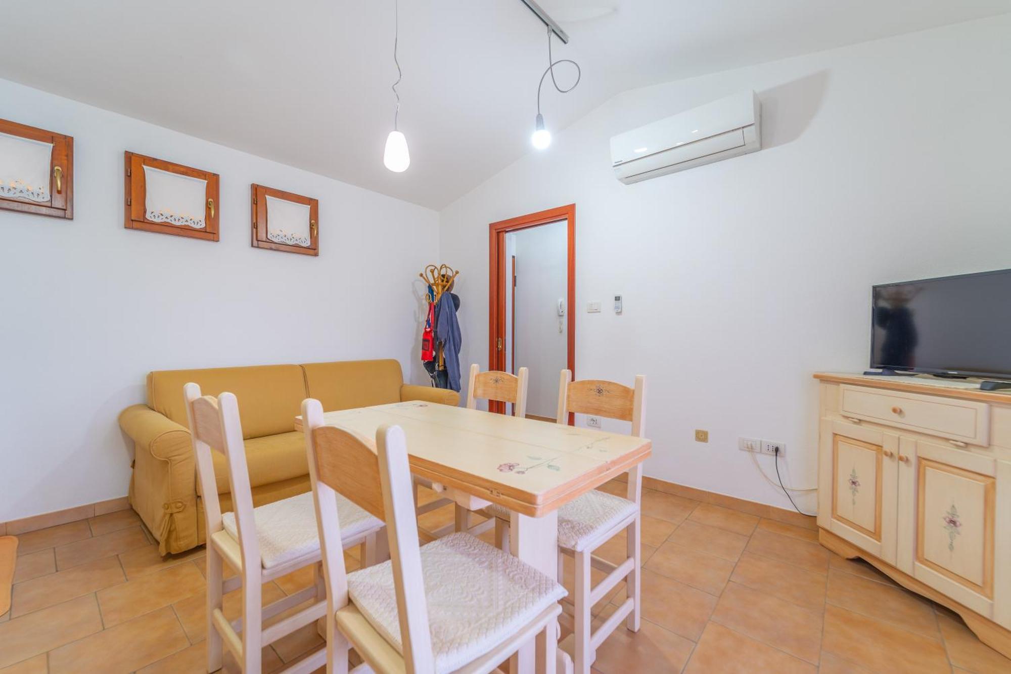 La Casa Di Arly Apartment Олбия Екстериор снимка
